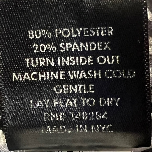 TEREZ Women’s Gray Camo Print Active Leggings Size L - Picture 4 of 5